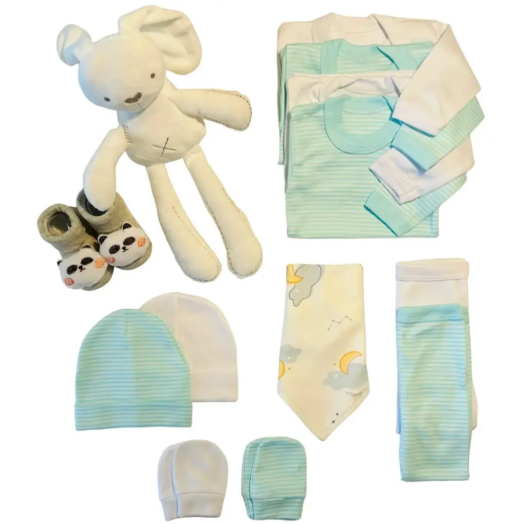 Doble ajuar 0-3 meses - 10 piezas - más peluche conejito y 2 accesorios